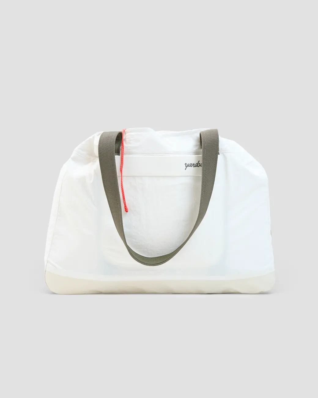 An image of Day Bag Marshmallow closed